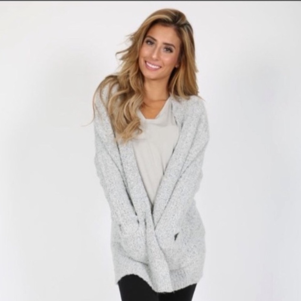 Kittenish Oversized Sweater with Pockets